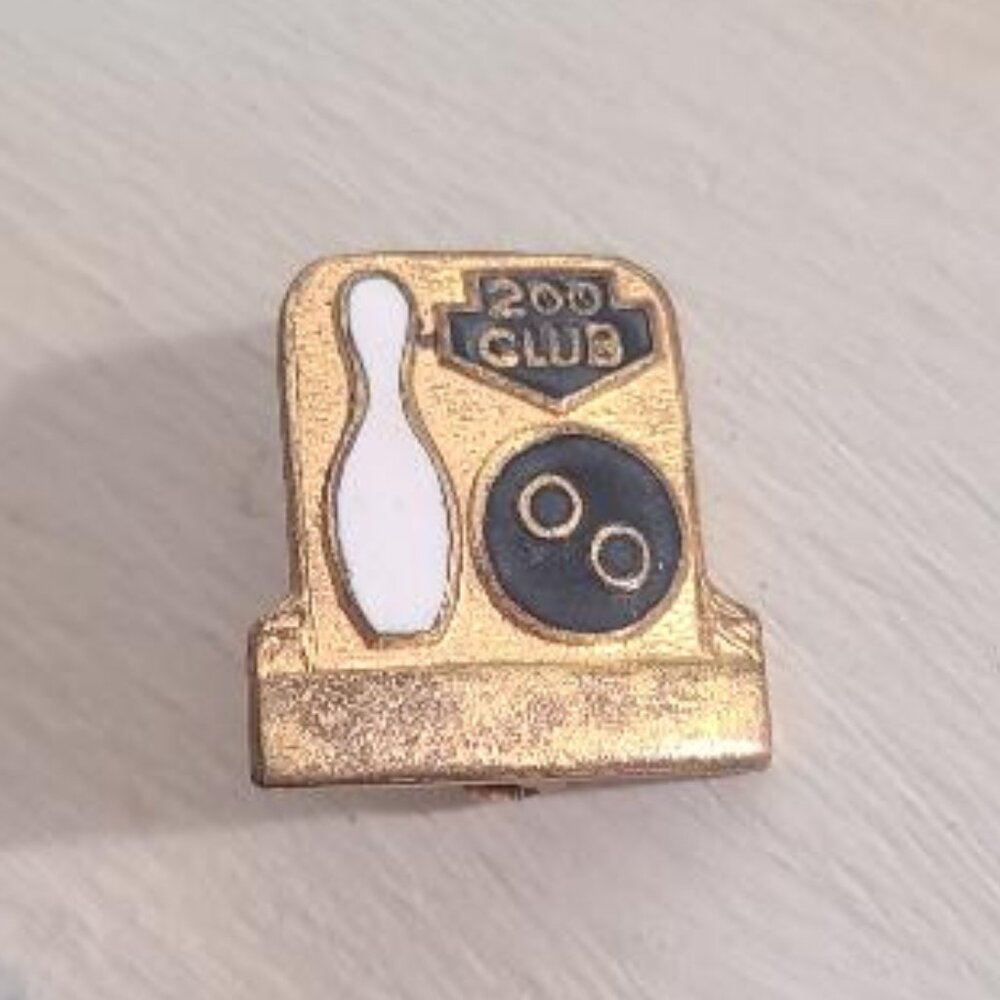 Bowling 200 Club Vintage Antique Lapel Pin - Bowler League Team Made in Japan